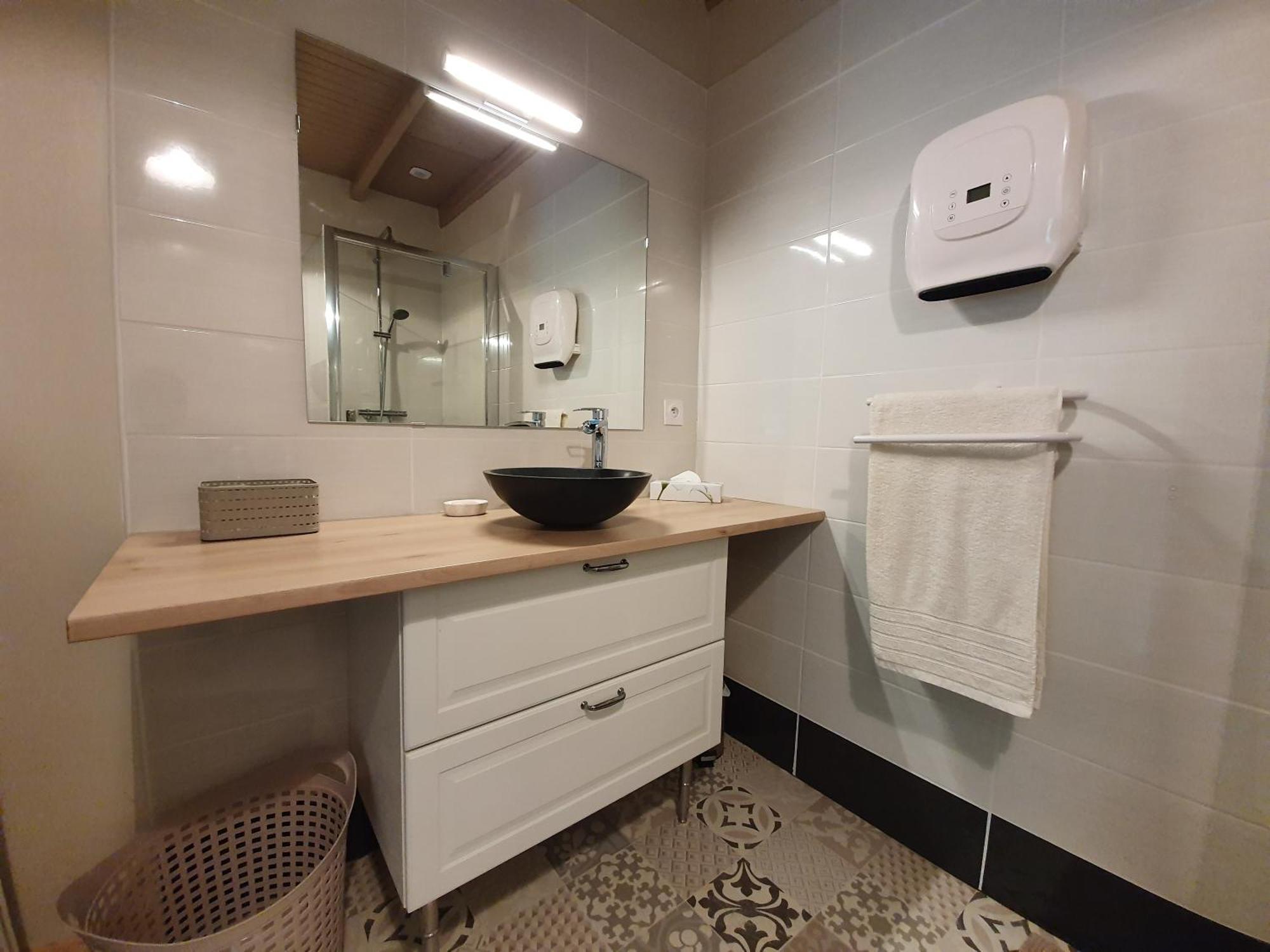 Gite Confortable Avec Spa Prive Et Confort Moderne Pont-de-Larn Eksteriør bilde